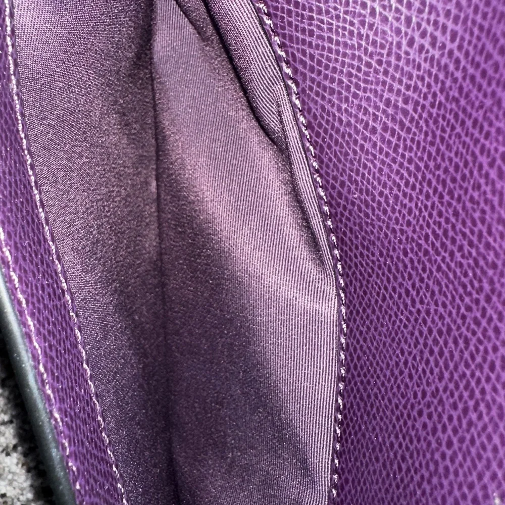 👜 Coach Wine Purple purse with crossbody strap options ⭐️BRAND NEW!⭐️ - Picture 6 of 6